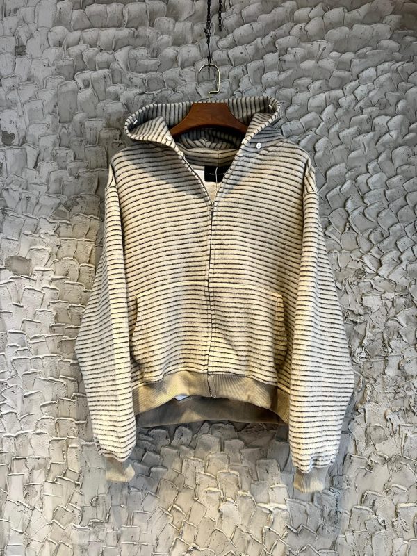 Classic ribbed him stripes zip up